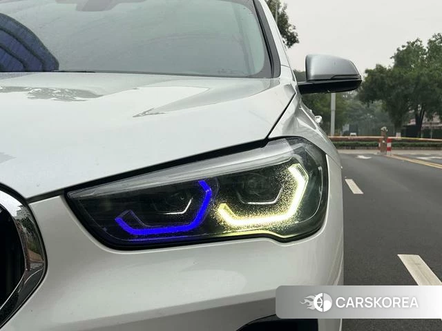 BMW X1 2021 Белый из Китая, фото 4