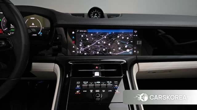 Porsche Panamera (976) 2025 Белый из Кореи, фото 4