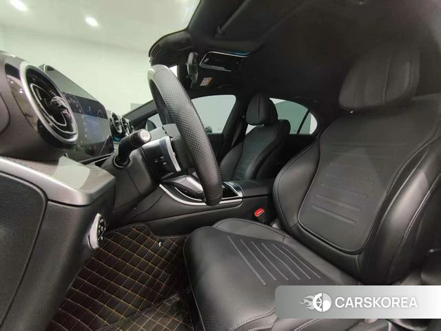 Mercedes-Benz C-class 2024 Темно-серый из Китая, фото 4