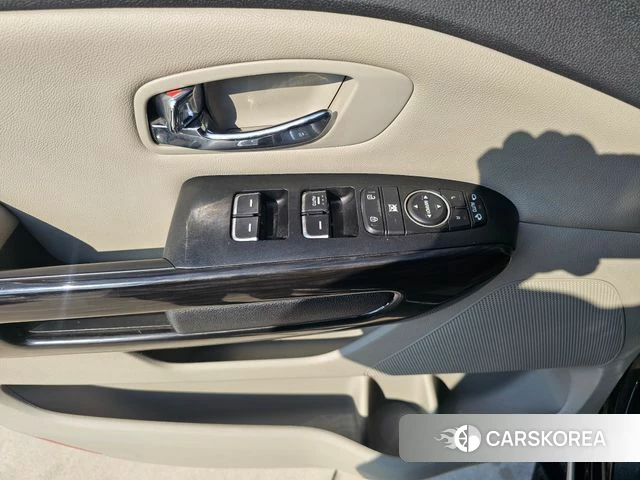 Kia The New Carnival 2018 Черный из Кореи, фото 5
