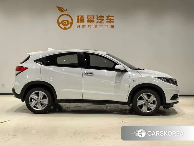 Honda Vezel 2020 Белый из Китая, фото 4