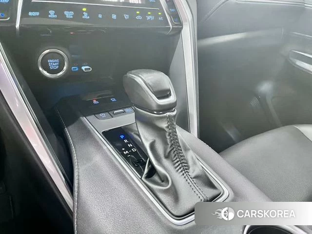 Toyota Venza 2023 Белый из Китая, фото 4
