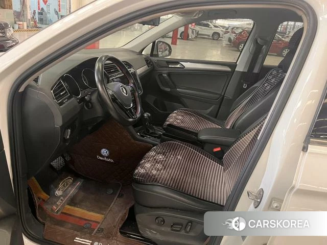 Volkswagen Tiguan L 2021 Белый из Китая, фото 4