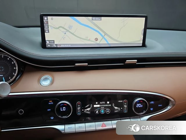 Genesis GV70 2022 Серый из Кореи, фото 4