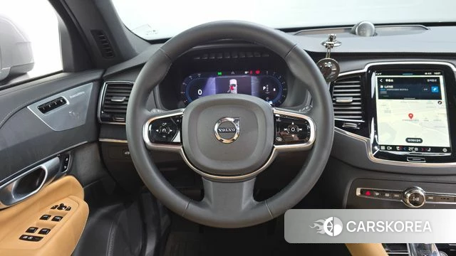 Volvo XC90 second Generation 2023 Серебристо-серый из Кореи, фото 4