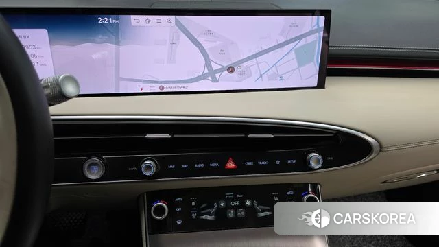 Genesis GV70 2024 Белый из Кореи, фото 4
