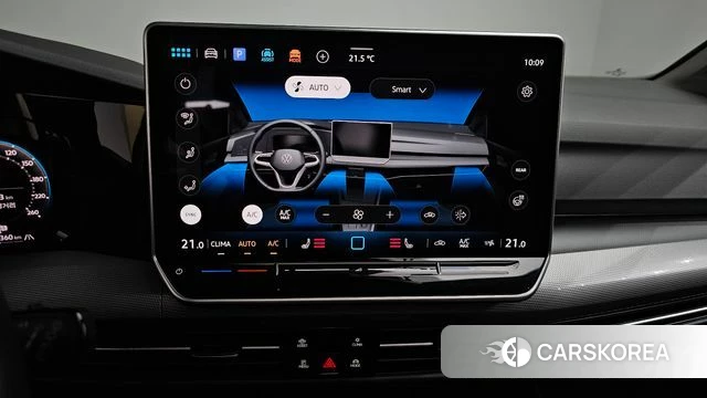 Volkswagen Golf 8th Generation 2025 Белый из Кореи, фото 4