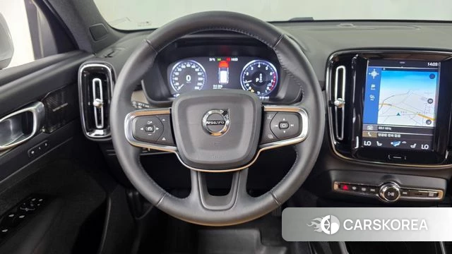 Volvo XC40 2020 Белый из Кореи, фото 4