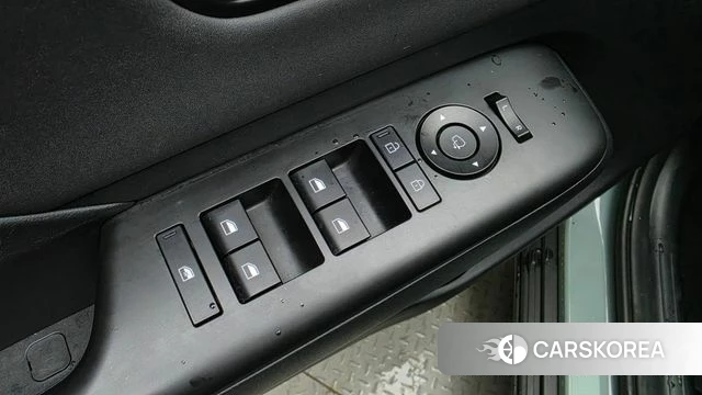 Hyundai Kona (SX2) 2023 Цвет галактики из Кореи, фото 4
