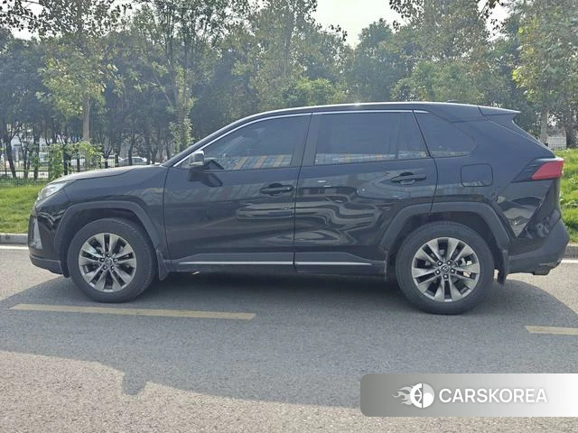 Toyota Wildlander 2022 Черный из Китая, фото 4