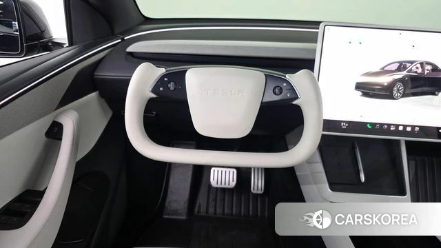 Tesla Model Y 2026 Черный из Кореи, фото 4