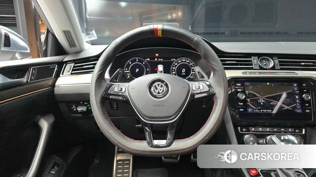 Volkswagen Arteon 2019 Серебристо-серый из Кореи, фото 4