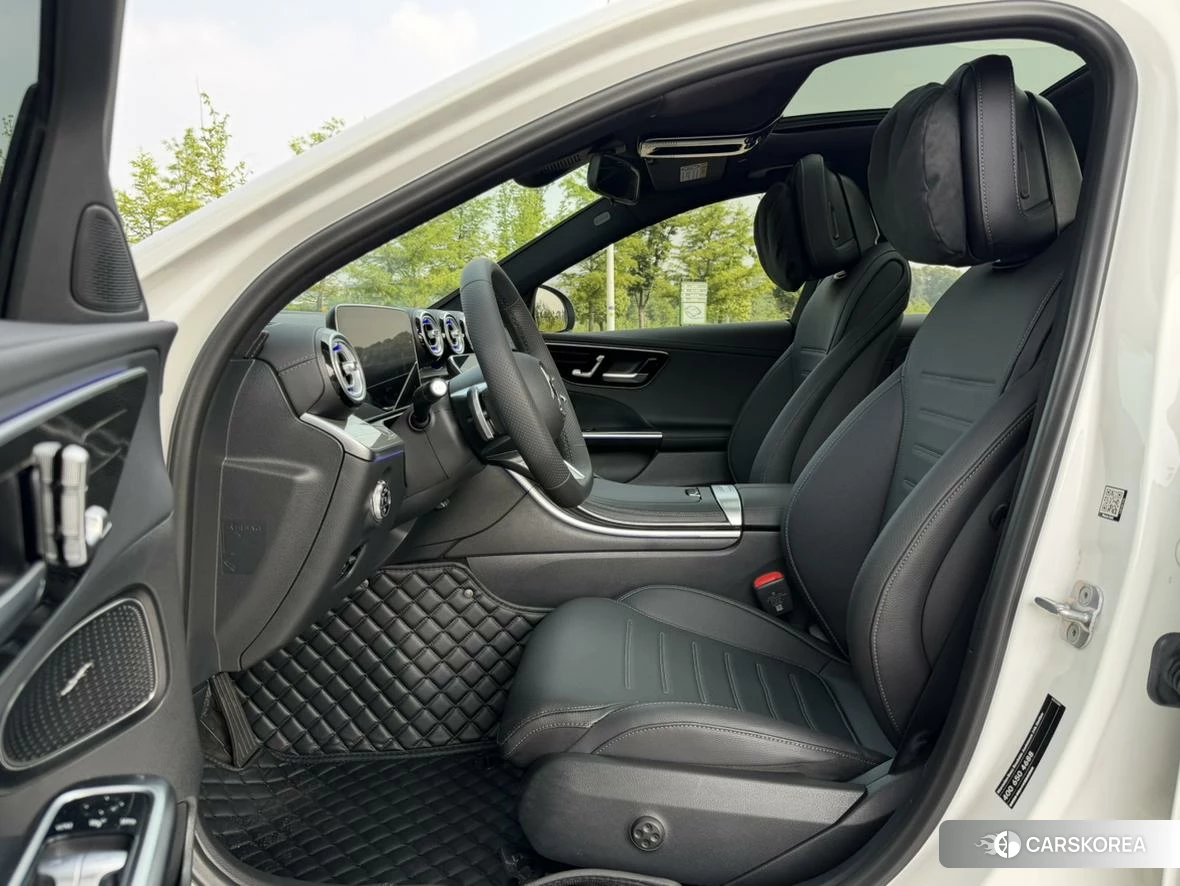 Mercedes-Benz C-class 2023 Белый из Китая, фото 4