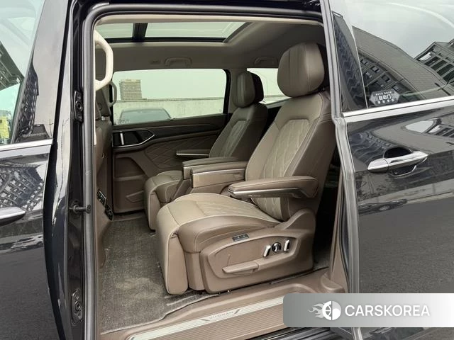 Volkswagen Viloran 2024 Черный из Китая, фото 4
