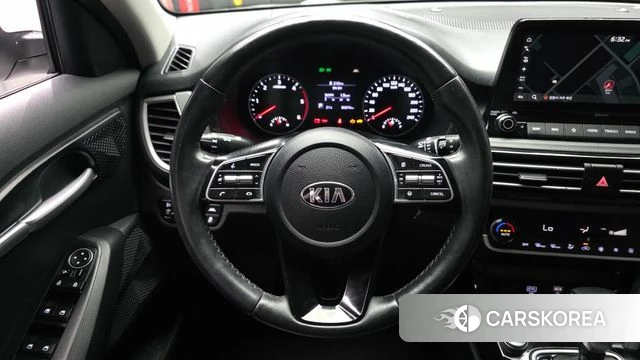 Kia Seltos 2020 Белый из Кореи, фото 4