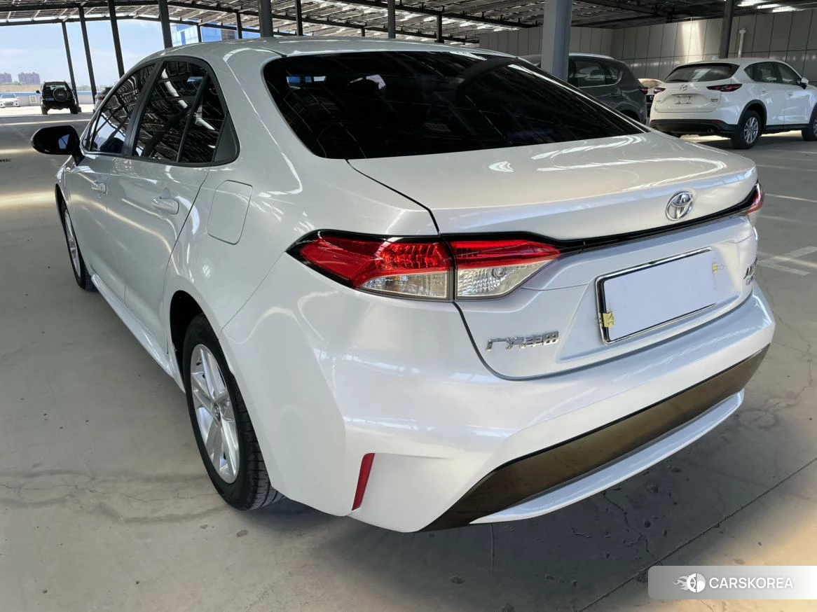 Toyota Levin 2020 Белый из Китая, фото 4