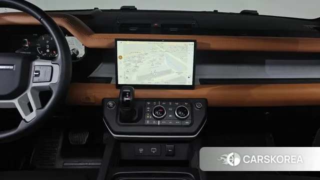 Land Rover Defender (L663) 2024 Черный из Кореи, фото 4