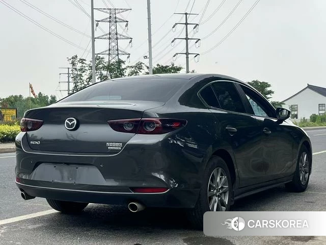Mazda 3 2021 Темно-серый из Китая, фото 4