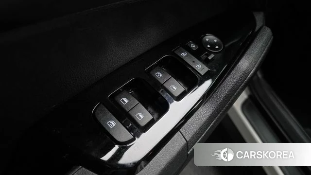 Kia Sportage 5th Generation 2023 Белый из Кореи, фото 4