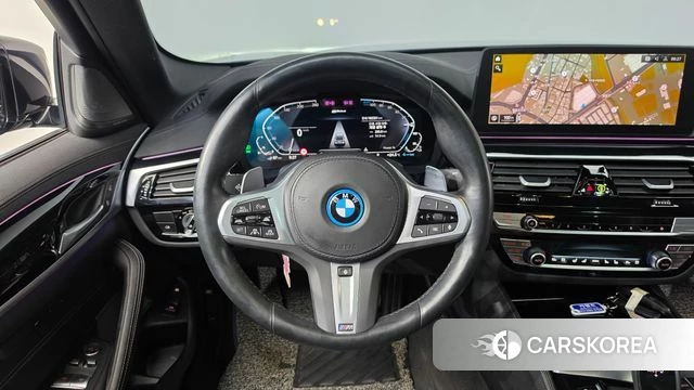 BMW 5 Series (G30) 2022 Черный из Кореи, фото 4