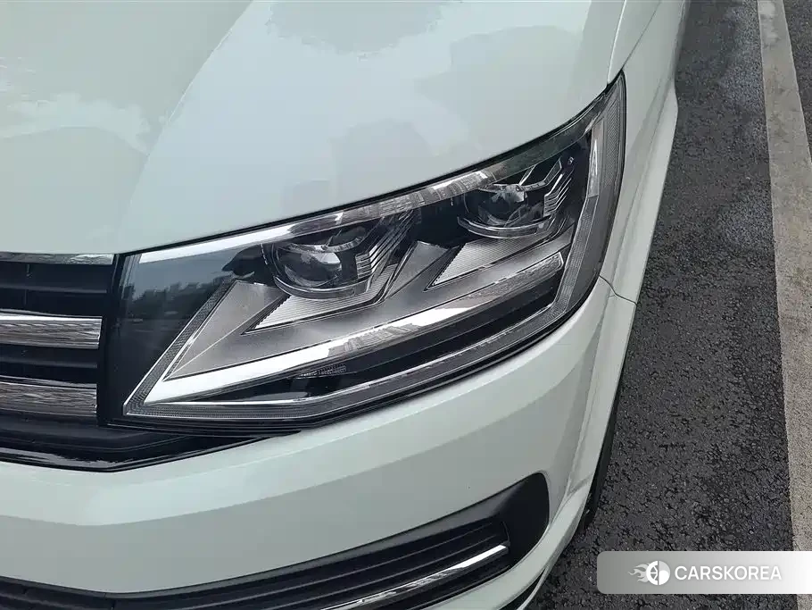 Volkswagen Multivan 2019 Белый из Китая, фото 4