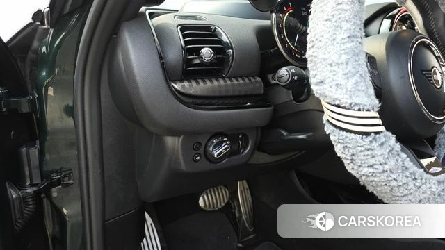 Mini Cooper S Clubman 2023 Темно-зеленый из Кореи, фото 4