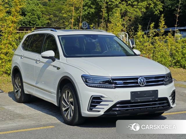 Volkswagen Tiguan L 2020 Белый из Китая, фото 4