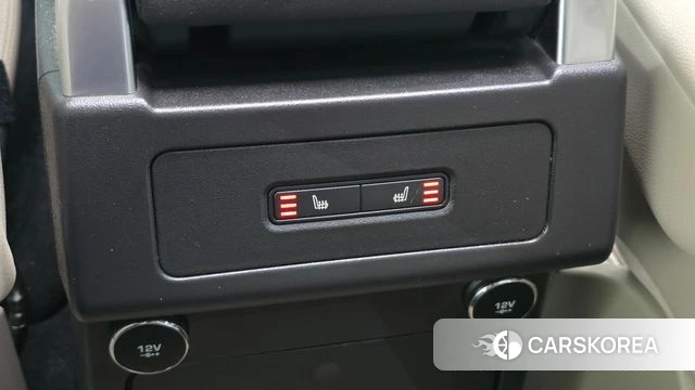 Land Rover Discovery 5 2018 Черный из Кореи, фото 4
