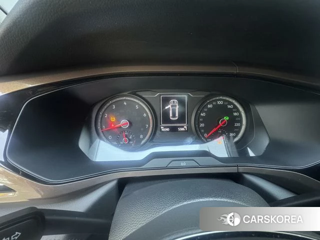 Volkswagen Tharu 2021 Белый из Китая, фото 4