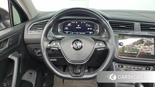 Volkswagen Tiguan Allspace 2020 Черный из Кореи, фото 4