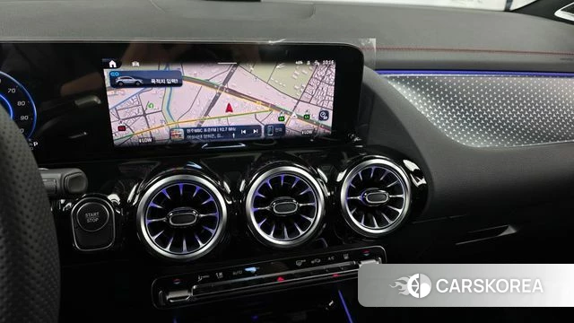 Mercedes-Benz EQA H243 2025 Белый из Кореи, фото 4
