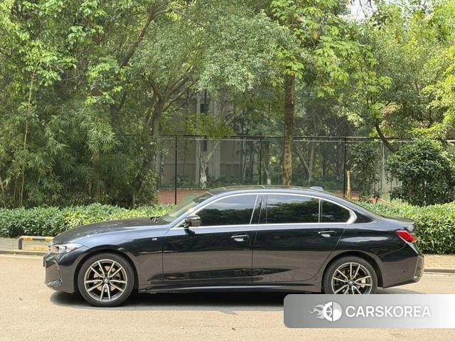 BMW 3 series 2025 Черный из Китая, фото 4