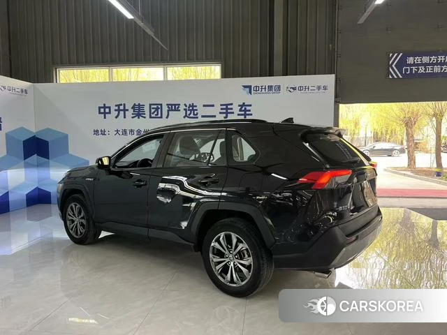 Toyota RAV4 2024 Черный из Китая, фото 4