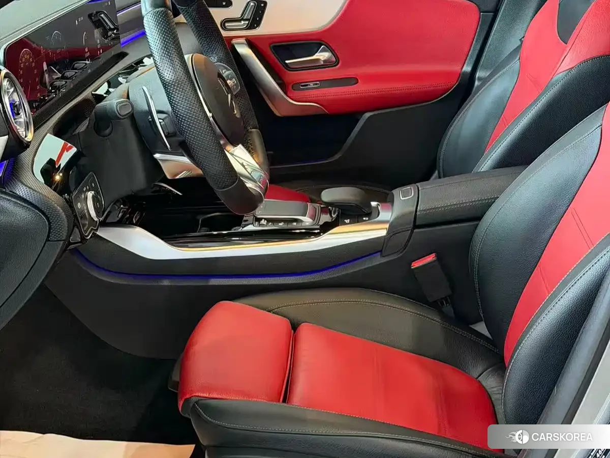 Mercedes-Benz A-class AMG 2023 Silver/gray из Китая, фото 4