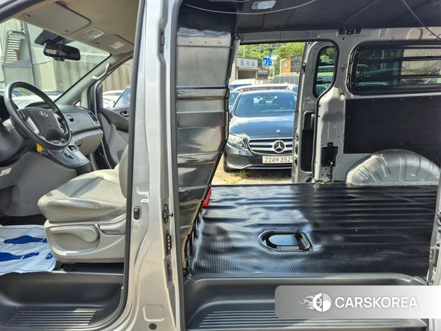 Hyundai The New Grand Starex 2020 Серебристо-серый из Кореи, фото 4