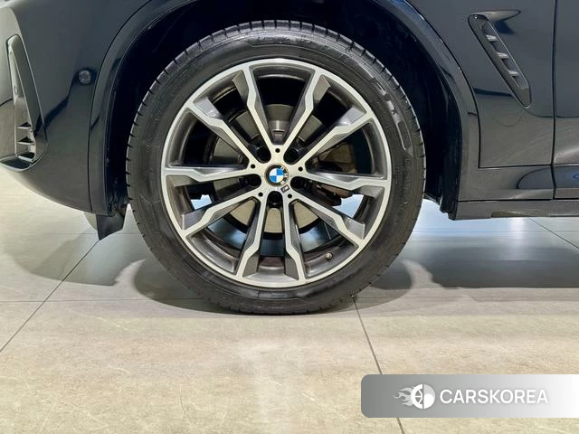 BMW X3 2023 Черный из Китая, фото 4