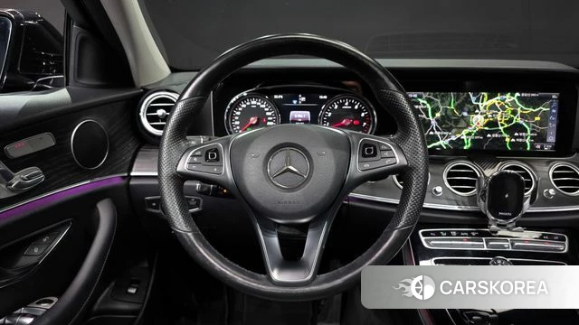 Mercedes-Benz E-Class W213 2018 Черный из Кореи, фото 4