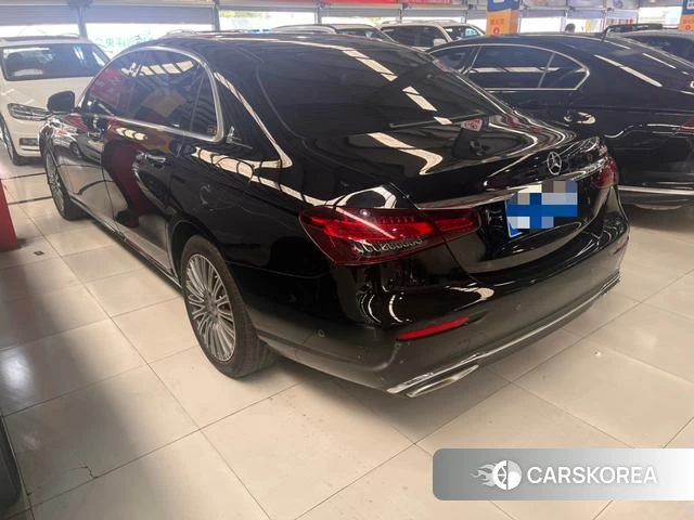 Mercedes-Benz E-Class 2023 Черный из Китая, фото 4