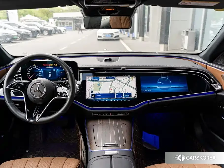 Mercedes-Benz E-Class 2025 Черный из Китая, фото 4