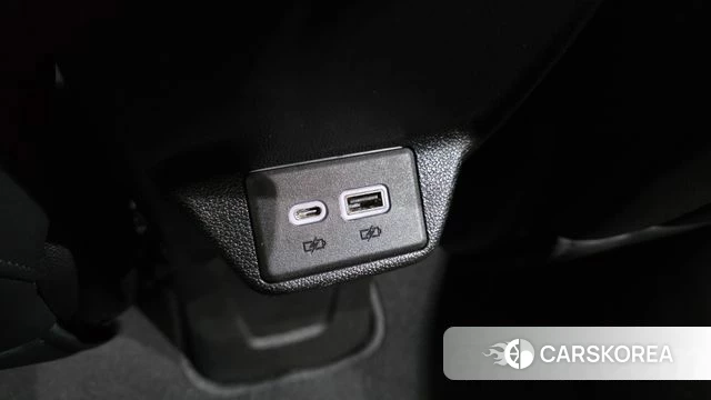 Chevrolet (GM Daewoo) Bolt EUV 2022 Черный из Кореи, фото 4