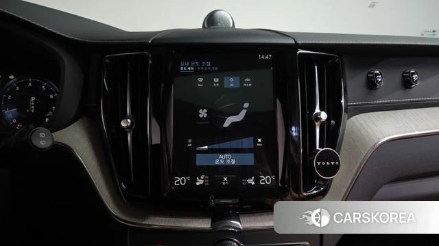 Volvo XC60 second Generation 2020 Белый из Кореи, фото 4