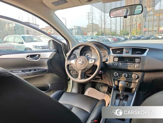 Nissan Sylphy 2022 Белый из Китая, фото 4