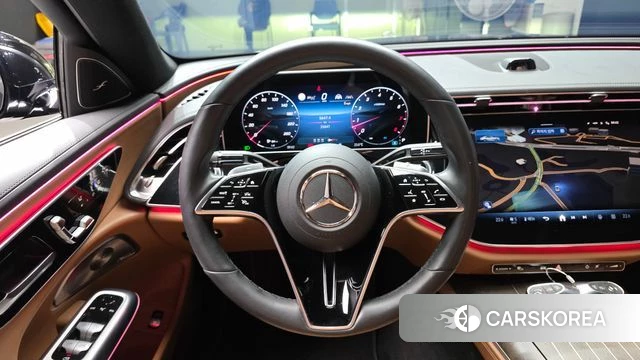 Mercedes-Benz E-Class W214 2024 Черный из Кореи, фото 4