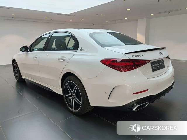 Mercedes-Benz C-class 2024 Белый из Китая, фото 4