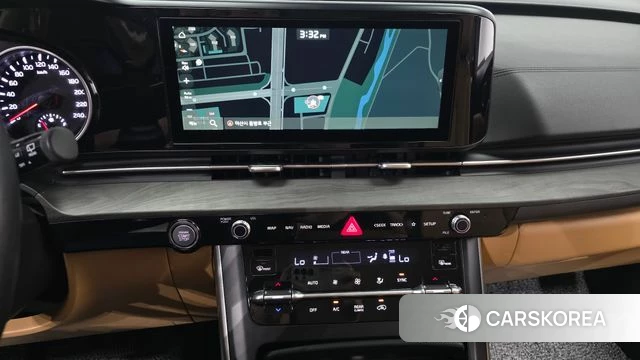 Kia Carnival 4th generation 2023 Белый из Кореи, фото 4