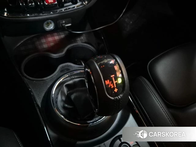 Mini Cooper Clubman 2018 Темно-зеленый из Кореи, фото 4