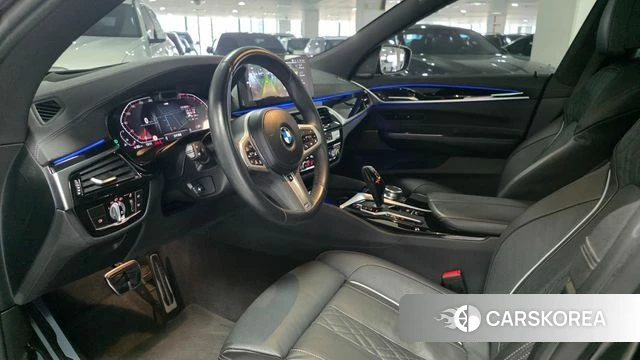 BMW 6 Series GT (G32) 2023 Черный из Кореи, фото 4