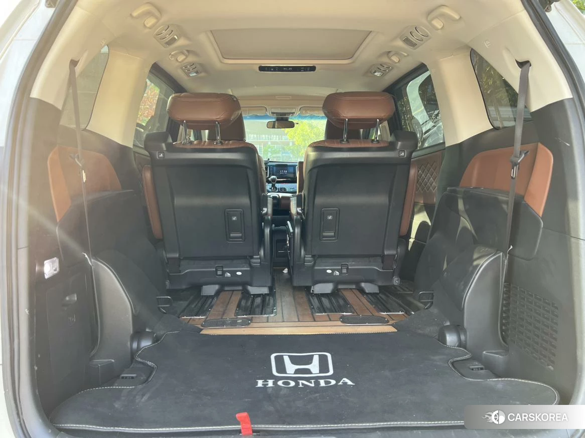 Honda Elysion 2019 Белый из Китая, фото 4