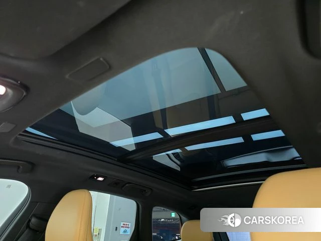 Volvo XC60 second Generation 2024 Белый из Кореи, фото 4