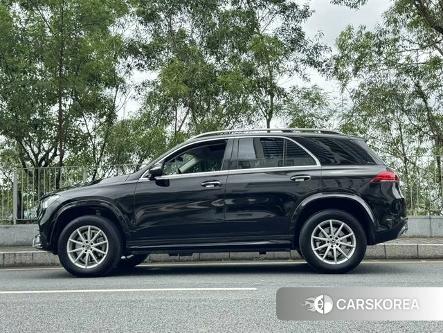 Mercedes-Benz GLE 2021 Черный из Китая, фото 4